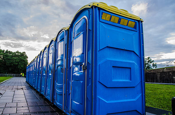 Best Construction site porta potty rental  in Maple Heights, OH